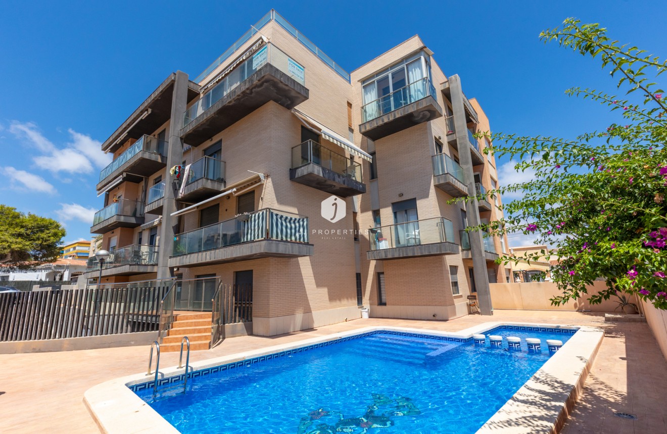 Tweedehands - Appartement / flat -
Torrevieja - Costa Blanca