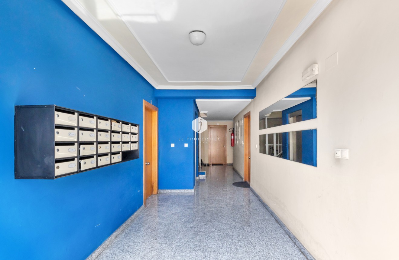 Tweedehands - Appartement / flat -
Torrevieja - Costa Blanca