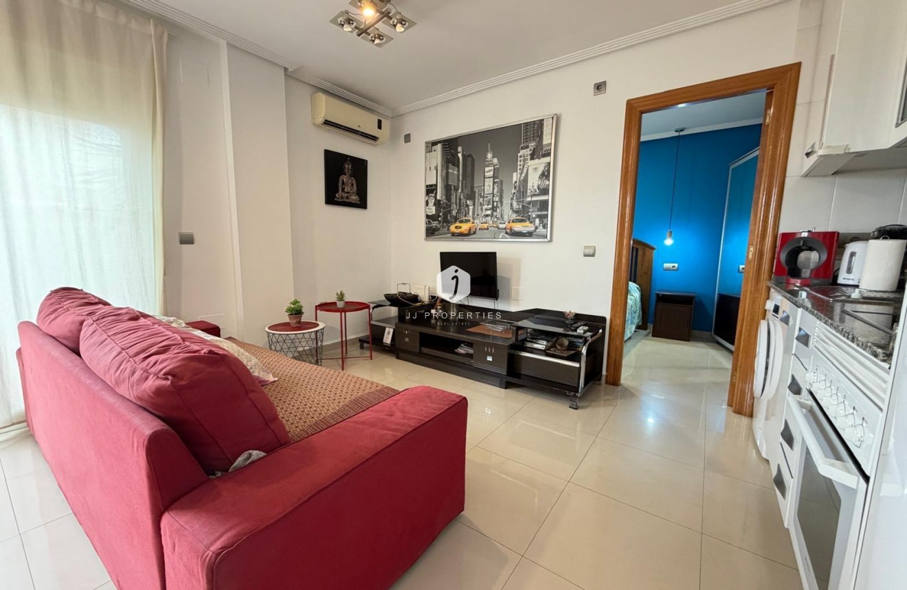 Tweedehands - Penthouse -
Torrevieja - Centro