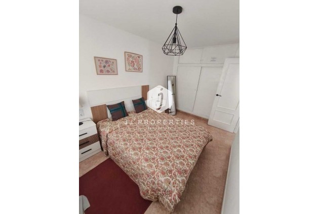 Aus zweiter Hand - Penthouse -
Torrevieja - PARQUE DE LAS NACIONES