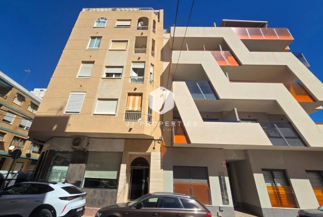 Resale - Apartment / flat -
Torrevieja - Playa del Cura
