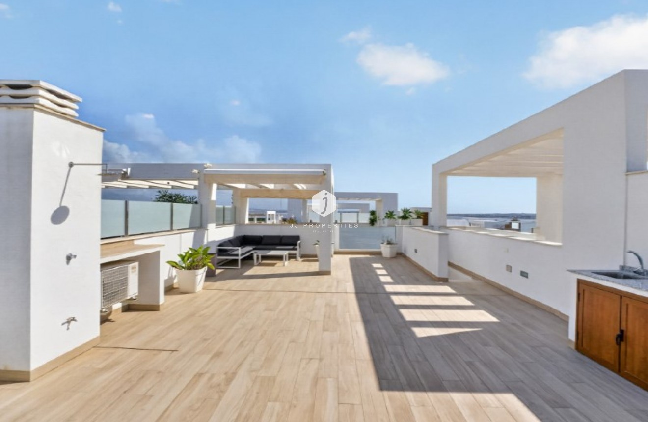 Aus zweiter Hand - Penthouse -
Torrevieja - Costa Blanca