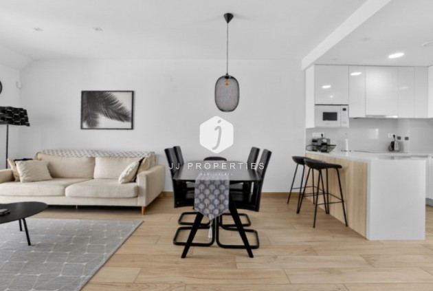 Aus zweiter Hand - Penthouse -
Torrevieja - Costa Blanca
