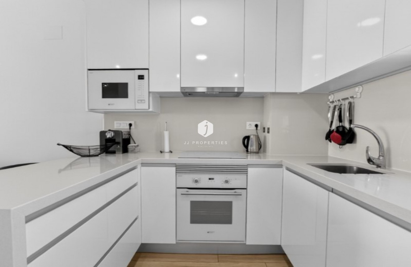 Aus zweiter Hand - Penthouse -
Torrevieja - Costa Blanca