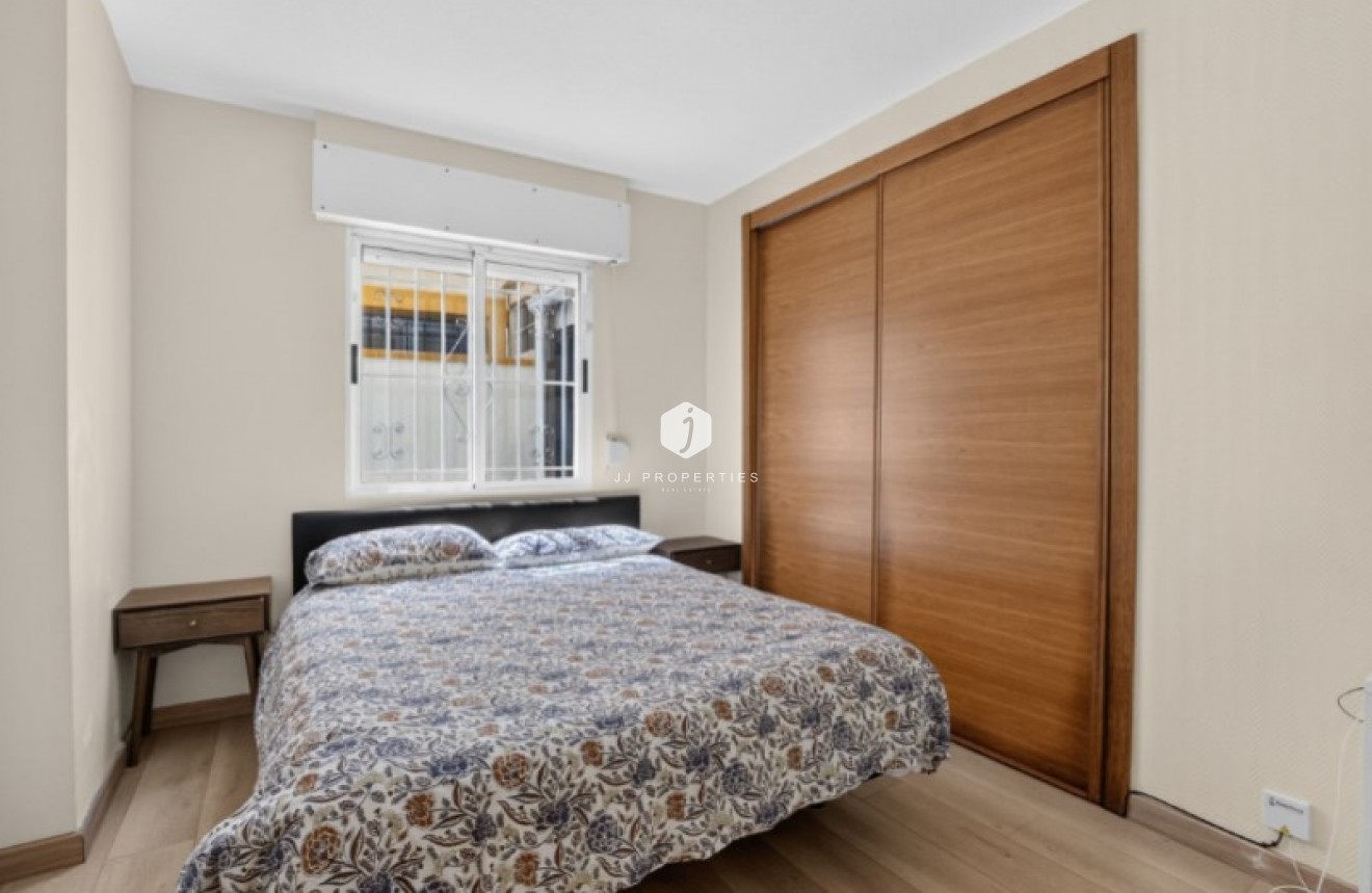 Segunda mano - Chalet -
Torrevieja - Costa Blanca