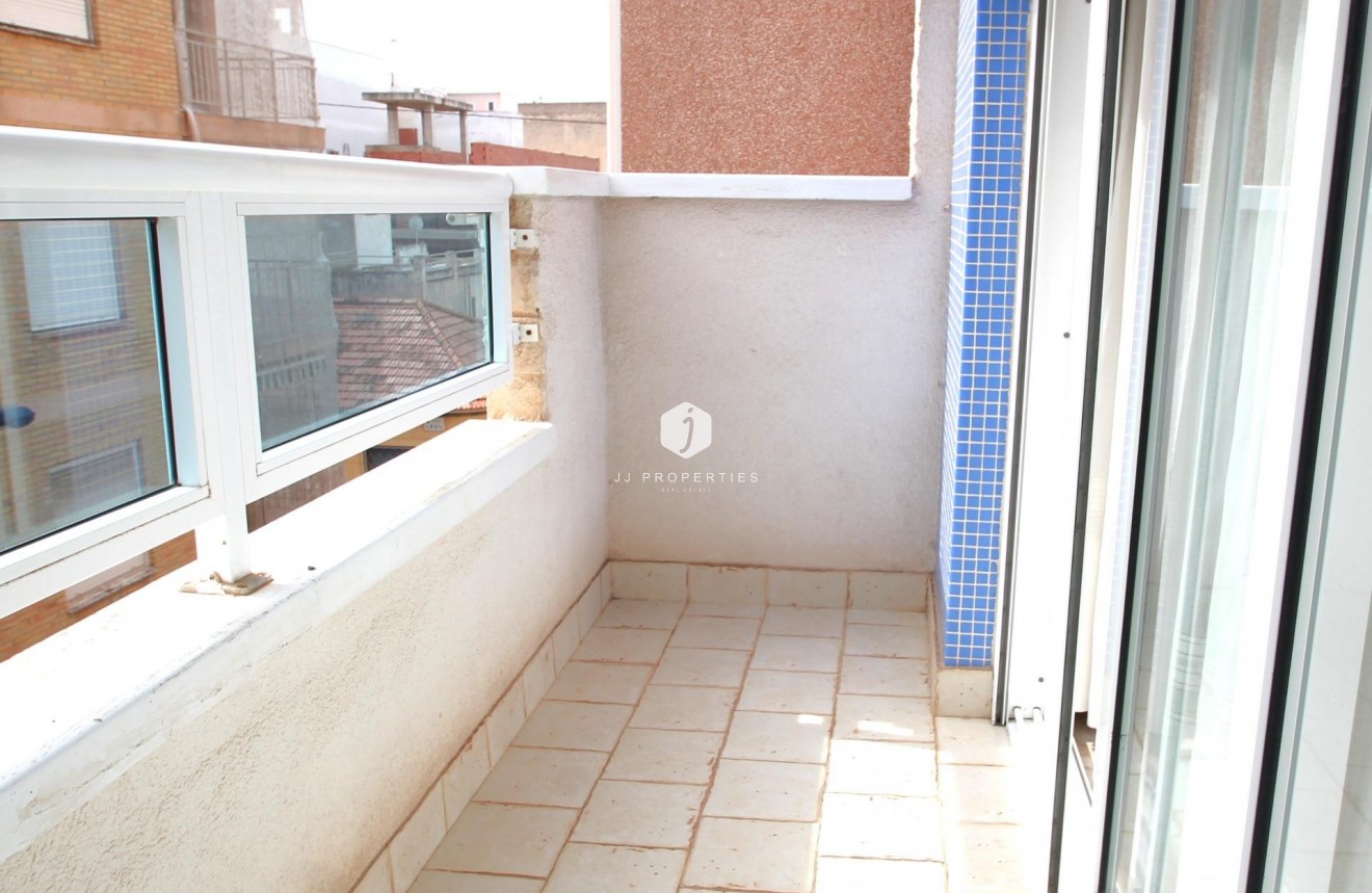 Tweedehands - Appartement / flat -
Torrevieja - Las Piscinas Naturales