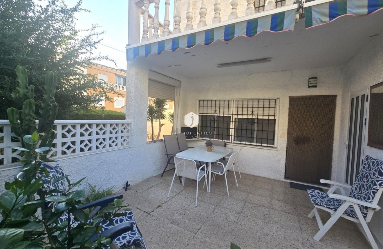 Aus zweiter Hand - Duplex -
Torrevieja - Habaneras