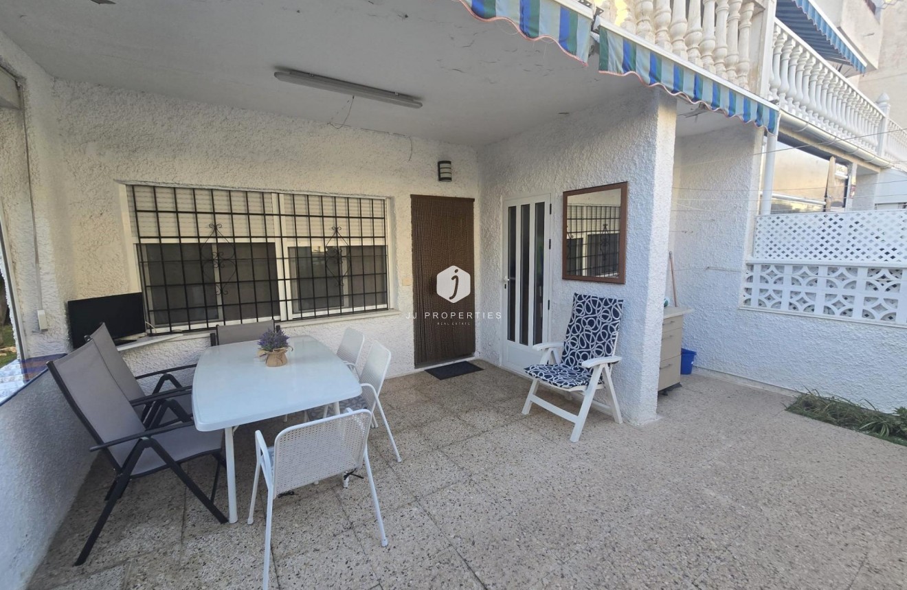Aus zweiter Hand - Duplex -
Torrevieja - Habaneras