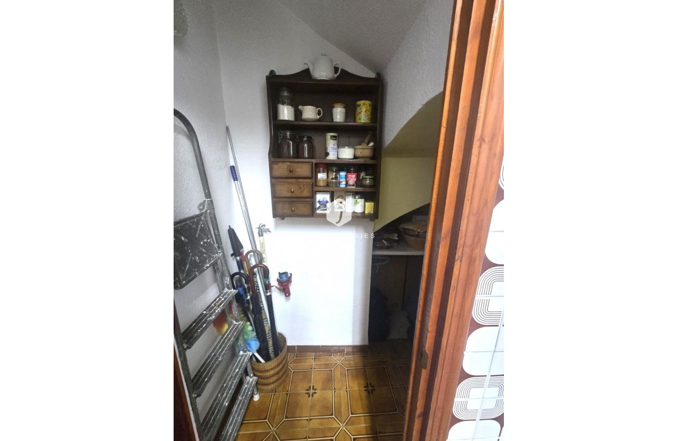 Aus zweiter Hand - Duplex -
Torrevieja - Habaneras
