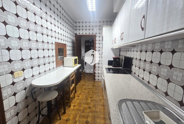 Aus zweiter Hand - Duplex -
Torrevieja - Habaneras
