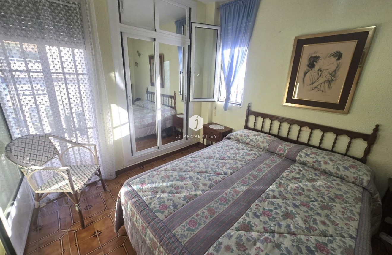 Aus zweiter Hand - Duplex -
Torrevieja - Habaneras
