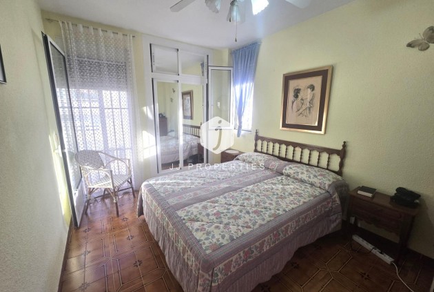Aus zweiter Hand - Duplex -
Torrevieja - Habaneras