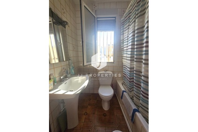 Aus zweiter Hand - Duplex -
Torrevieja - Habaneras