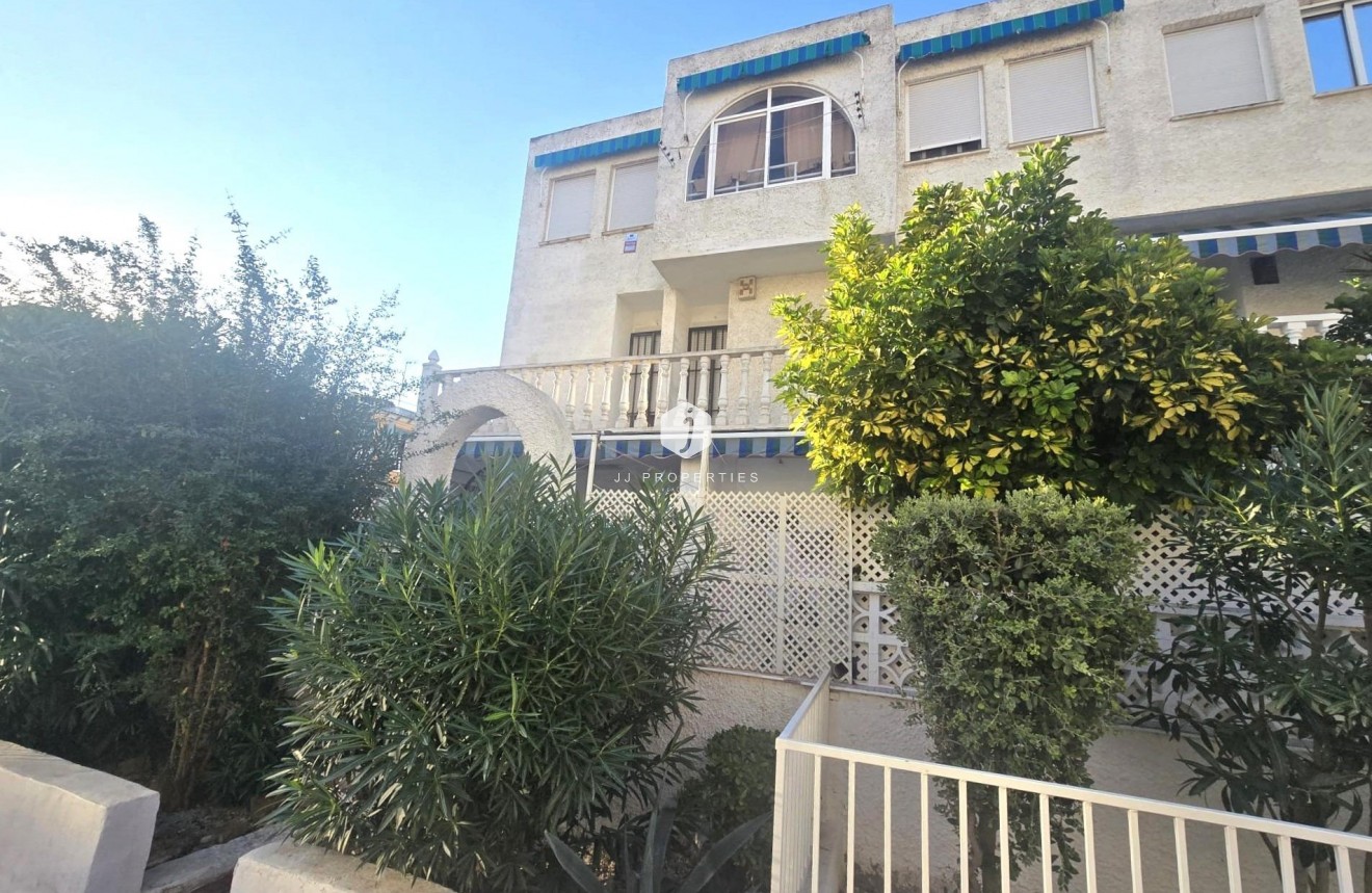 Aus zweiter Hand - Duplex -
Torrevieja - Habaneras