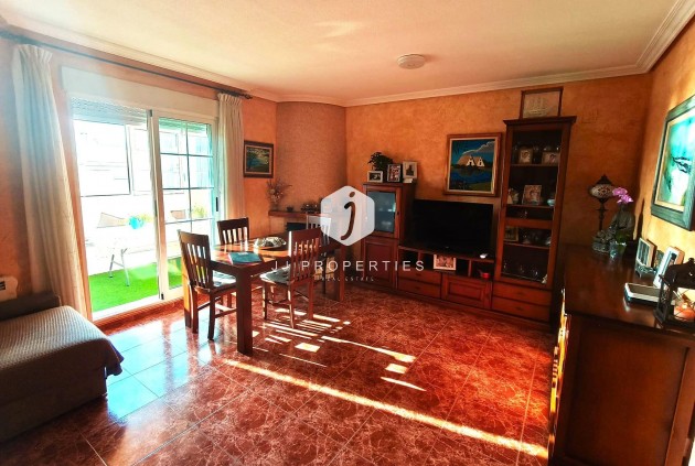 Aus zweiter Hand - Wohnung -
Torrevieja - Centro