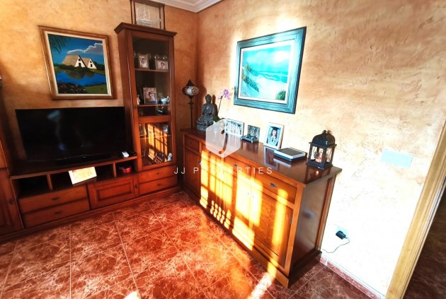 Aus zweiter Hand - Wohnung -
Torrevieja - Centro