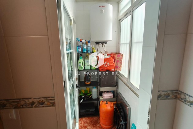 Aus zweiter Hand - Wohnung -
Torrevieja - Centro