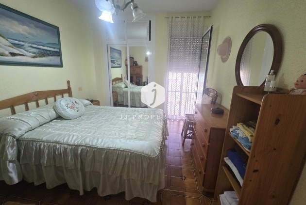 Tweedehands - duplex -
Torrevieja - Habaneras