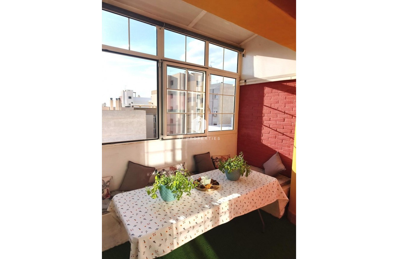 Aus zweiter Hand - Wohnung -
Torrevieja - Centro