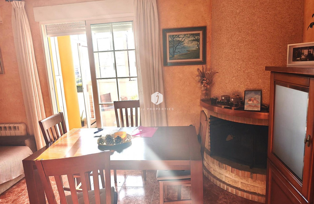 Aus zweiter Hand - Wohnung -
Torrevieja - Centro