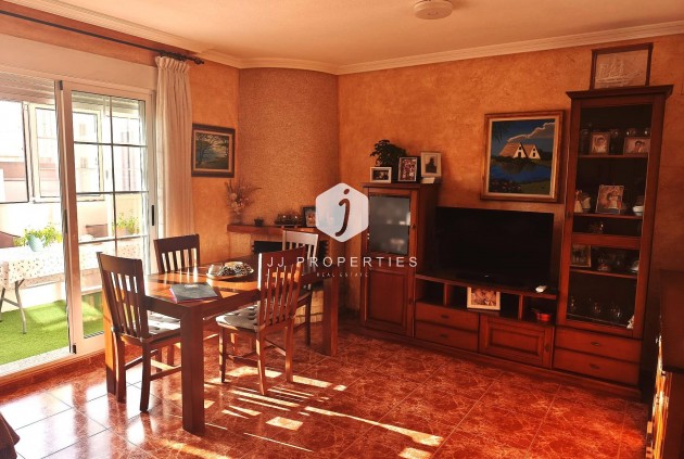Aus zweiter Hand - Wohnung -
Torrevieja - Centro