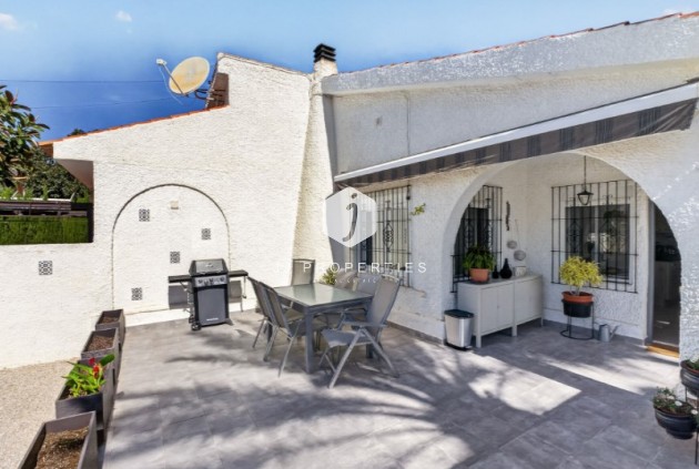 D'occasion - Villa -
Torrevieja - Costa Blanca