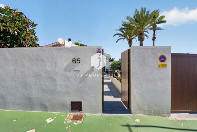 D'occasion - Villa -
Torrevieja - Costa Blanca