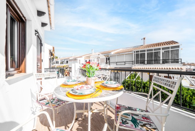 Aus zweiter Hand - Wohnung -
La Mata - Costa Blanca