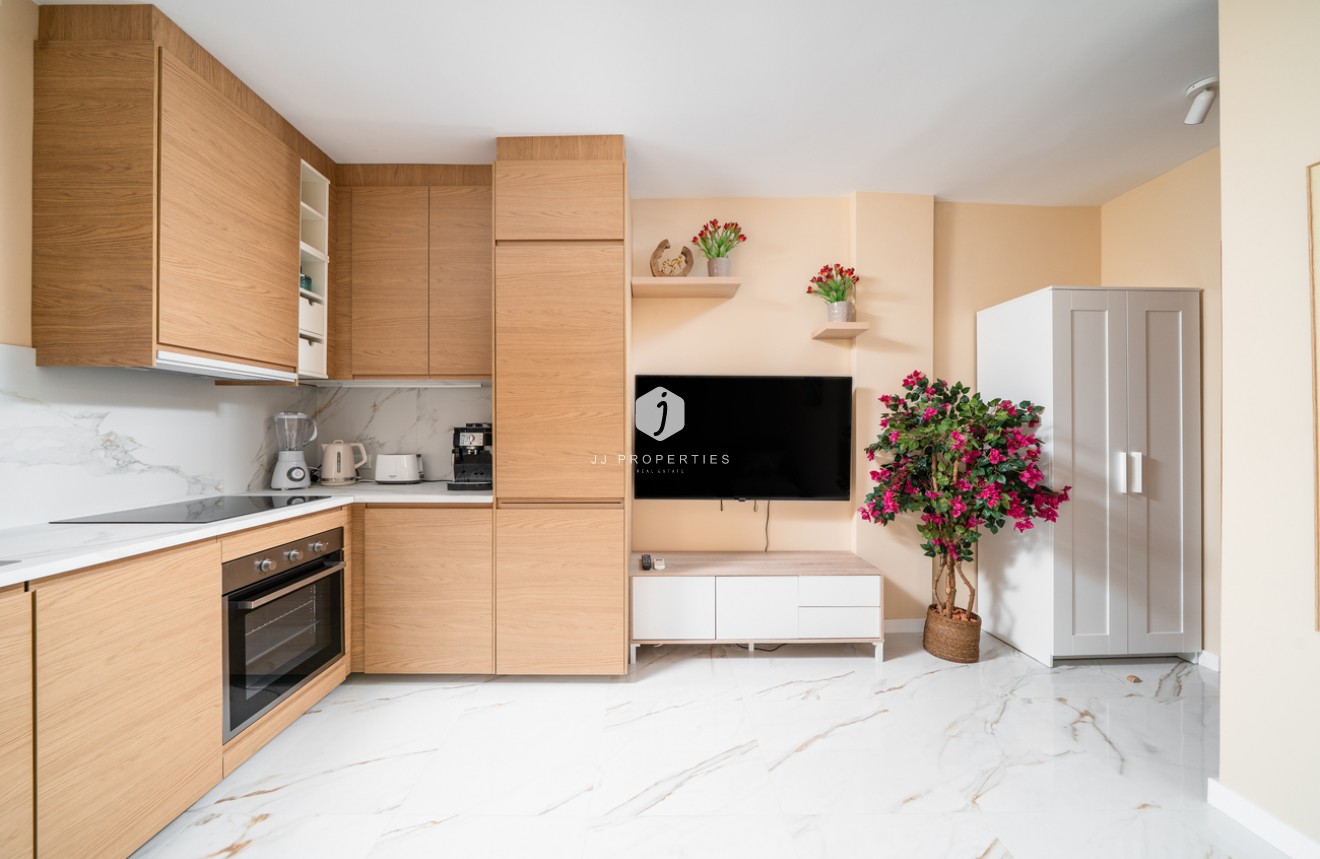 Aus zweiter Hand - Wohnung -
La Mata - Costa Blanca