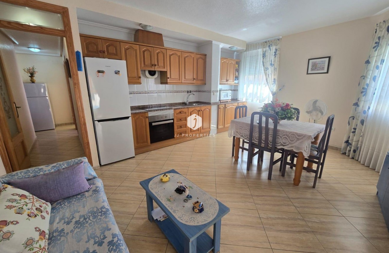 Aus zweiter Hand - Wohnung -
Torrevieja - Playa del Cura