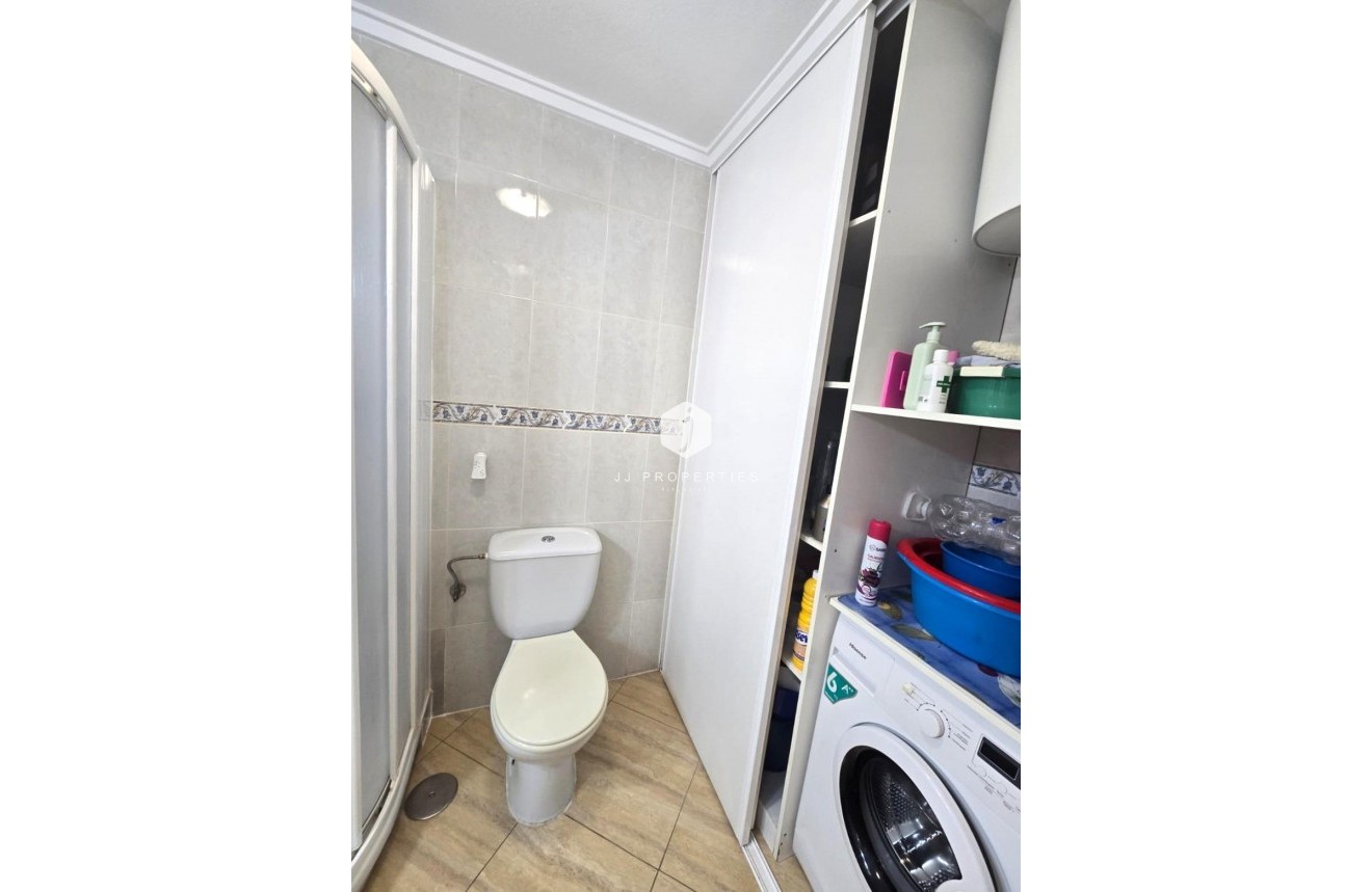 Aus zweiter Hand - Wohnung -
Torrevieja - Playa del Cura