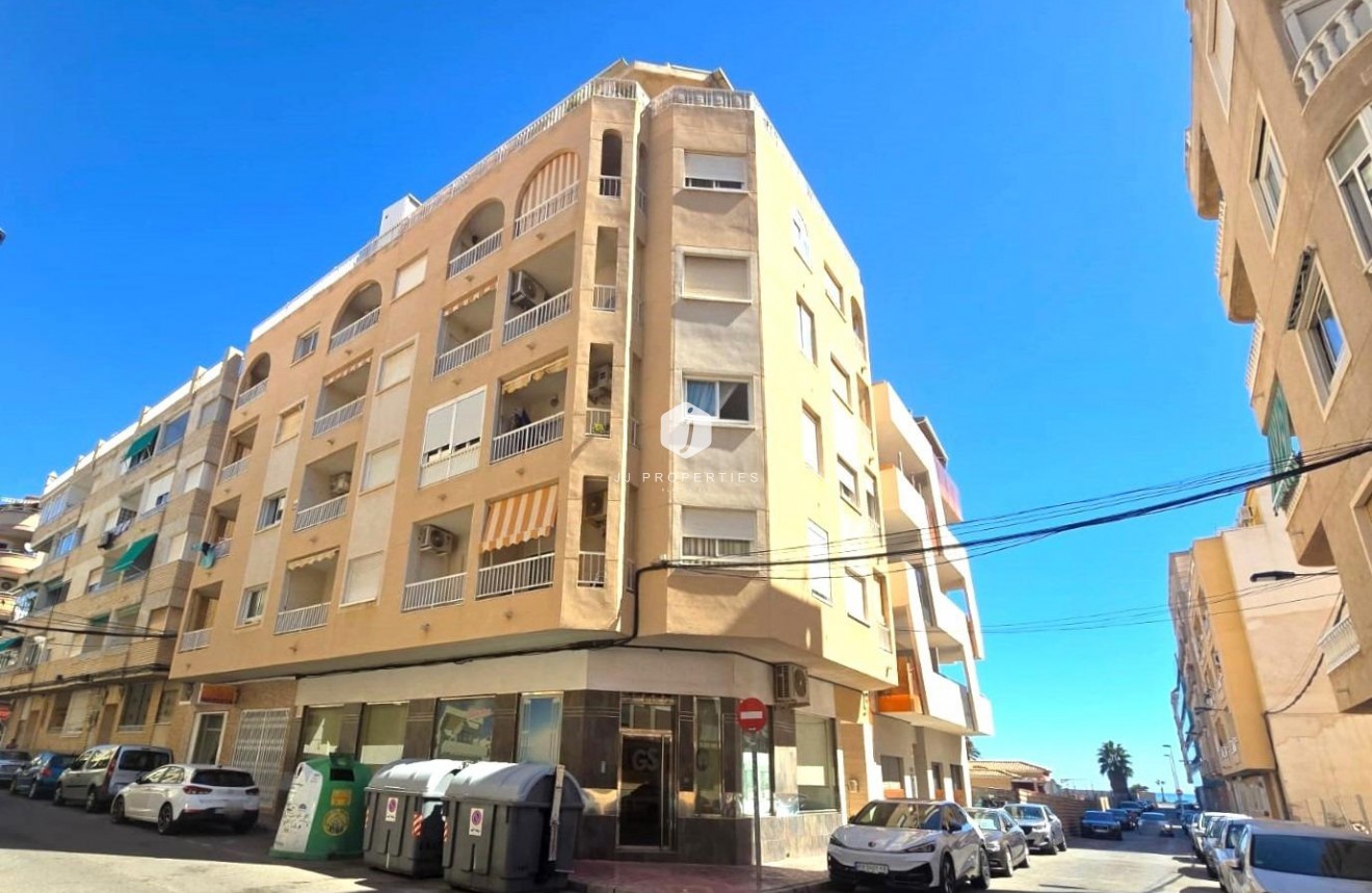 Aus zweiter Hand - Wohnung -
Torrevieja - Playa del Cura