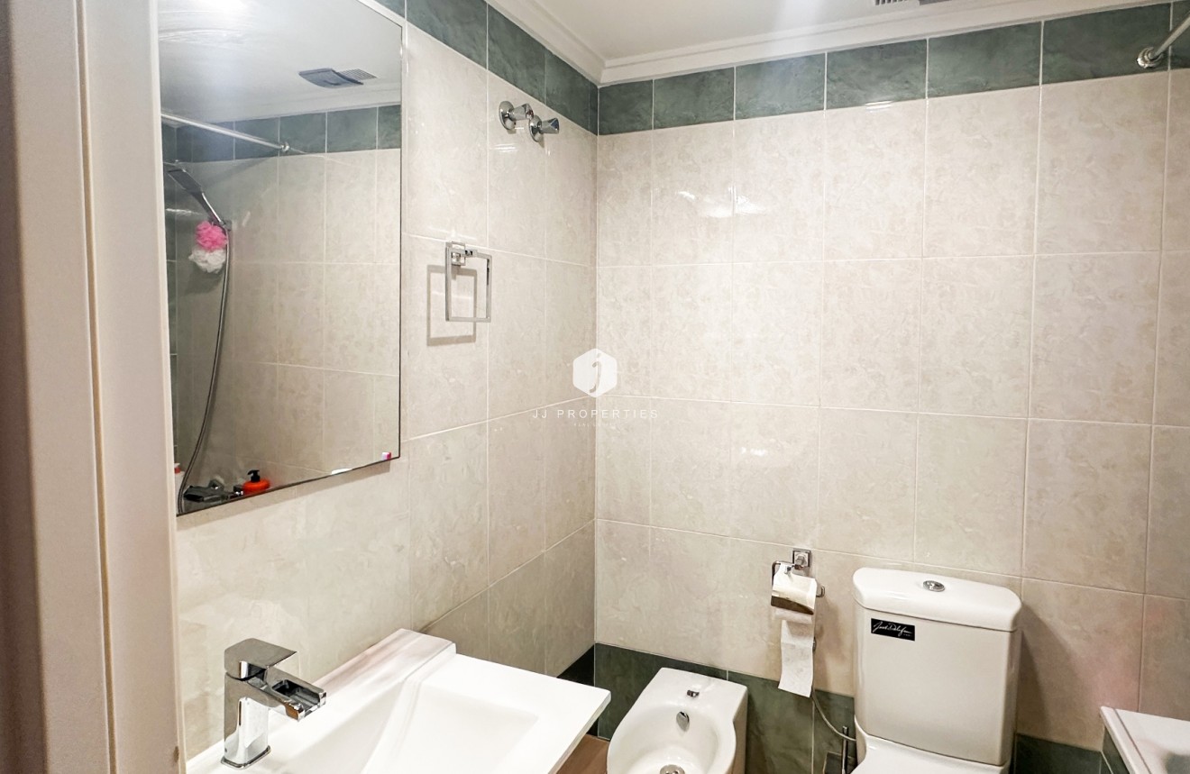 Resale - Apartment / flat -
Torrevieja - Costa Blanca
