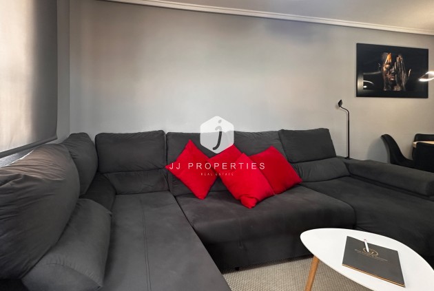 Resale - Apartment / flat -
Torrevieja - Costa Blanca