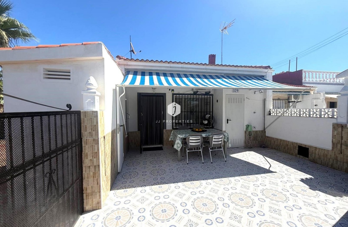 Aus zweiter Hand - Bungalow -
Torrevieja - Torretas