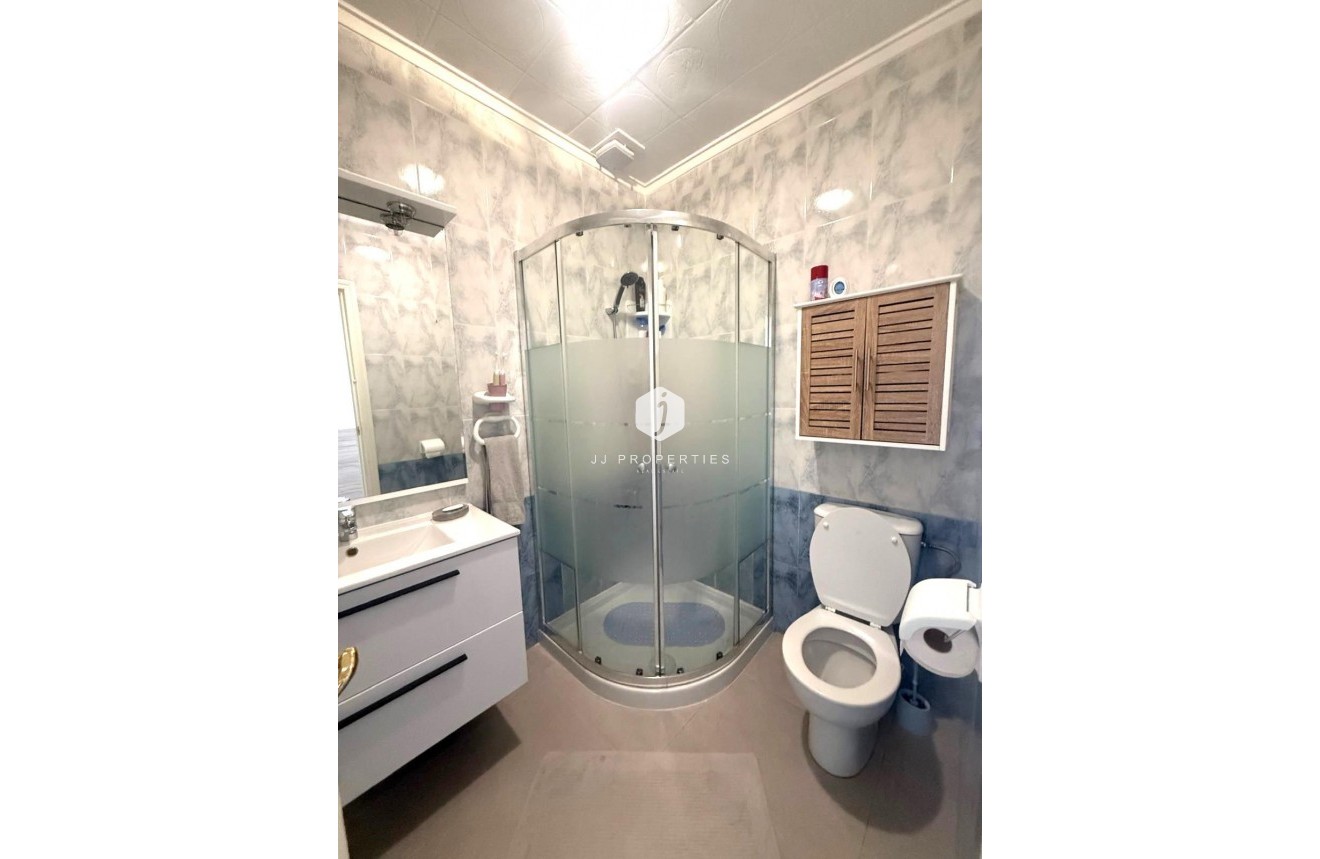 Aus zweiter Hand - Bungalow -
Torrevieja - Torretas