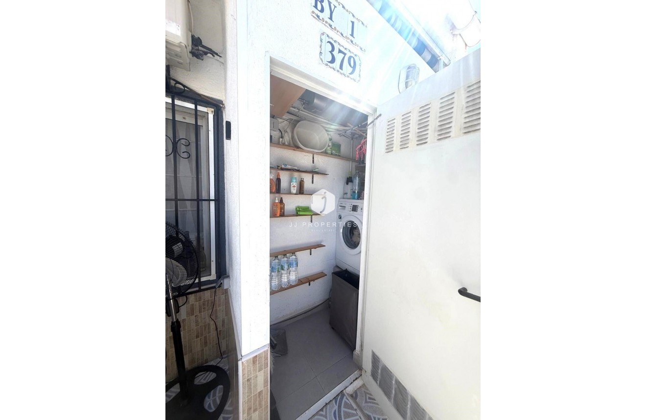 Aus zweiter Hand - Bungalow -
Torrevieja - Torretas