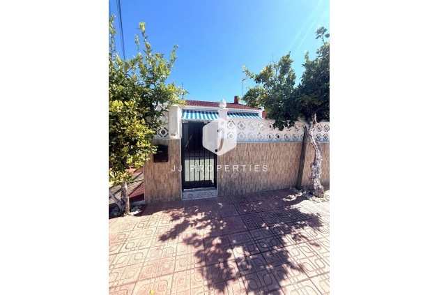 Aus zweiter Hand - Bungalow -
Torrevieja - Torretas