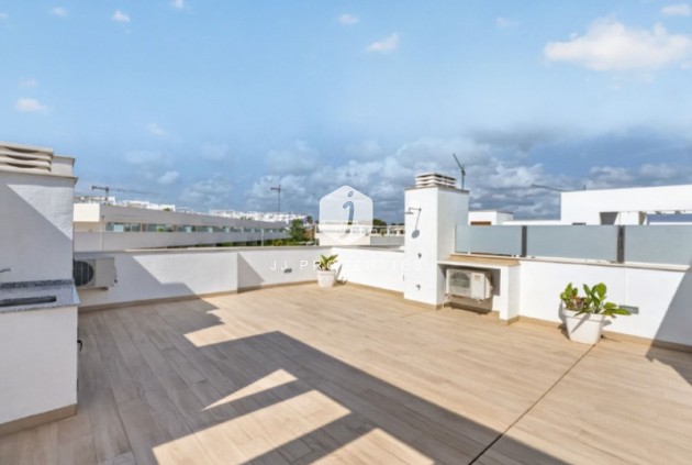 Aus zweiter Hand - Penthouse -
Torrevieja - Costa Blanca