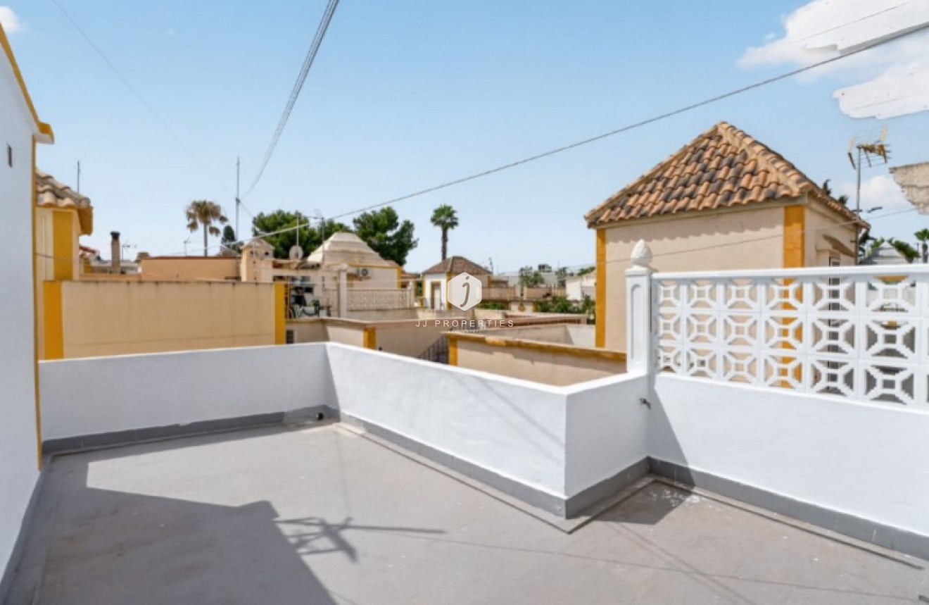 Segunda mano - Chalet -
Torrevieja - Costa Blanca
