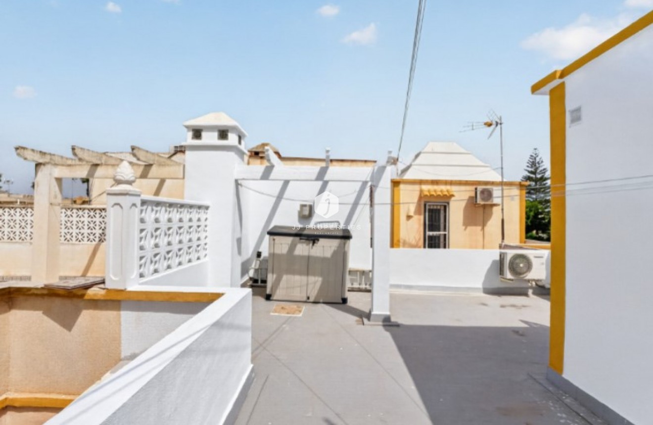 Segunda mano - Chalet -
Torrevieja - Costa Blanca