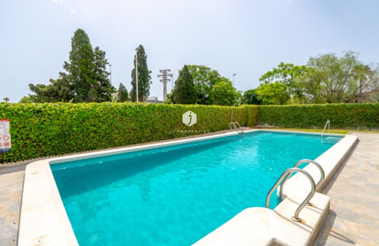 Segunda mano - Chalet -
Torrevieja - Costa Blanca