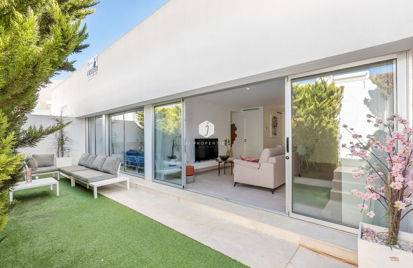 Aus zweiter Hand - Wohnung -
Torrevieja - Costa Blanca
