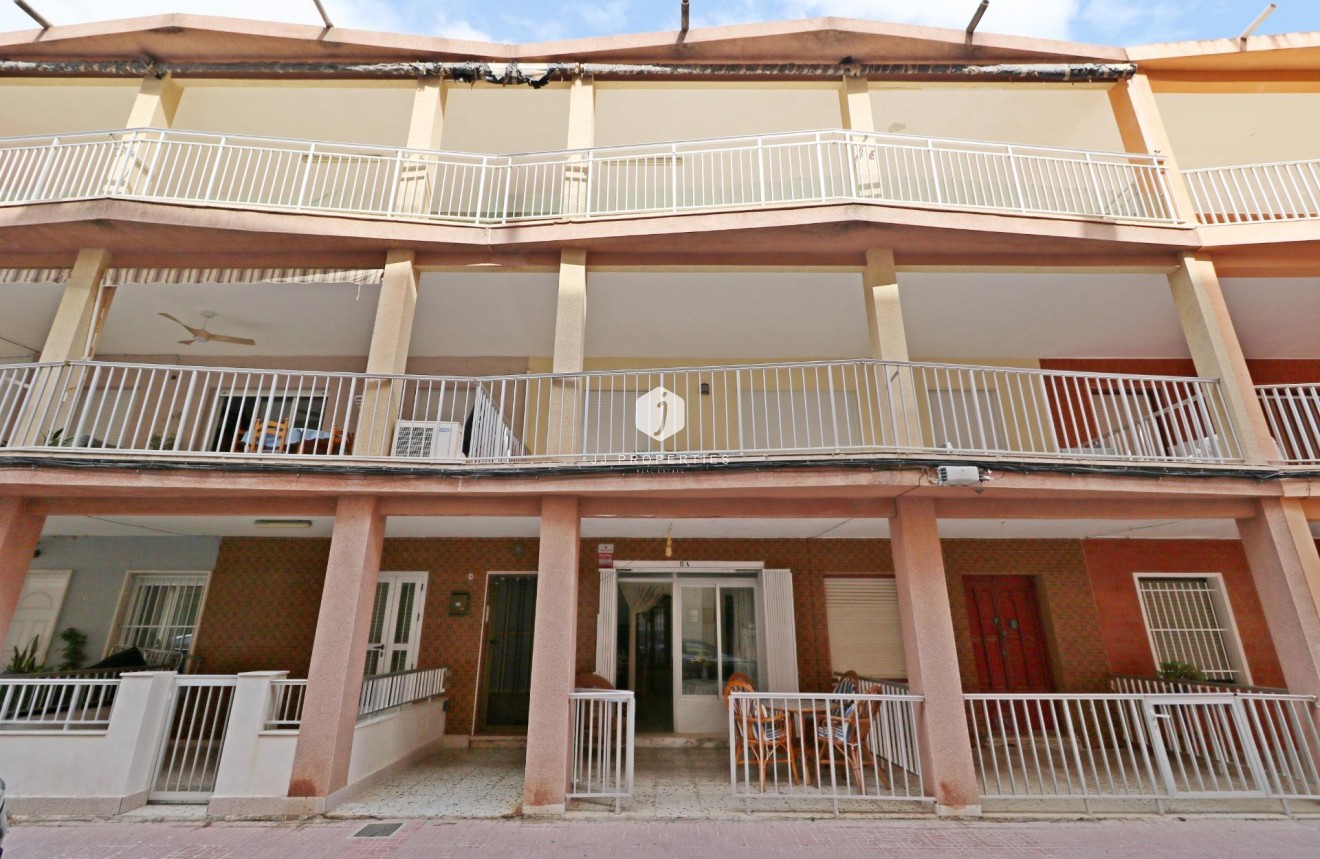 Aus zweiter Hand - Wohnung -
Torrevieja - La Mata Pueblo