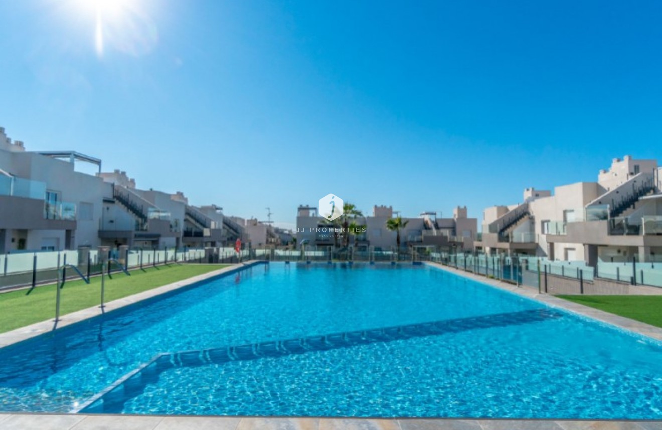 Resale - Apartment / flat -
Torrevieja - Costa Blanca