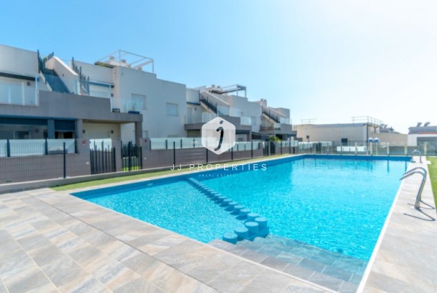Resale - Apartment / flat -
Torrevieja - Costa Blanca