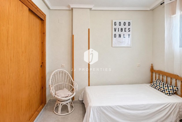 Aus zweiter Hand - Wohnung -
Torrevieja - La Siesta - El Salado - Torreta