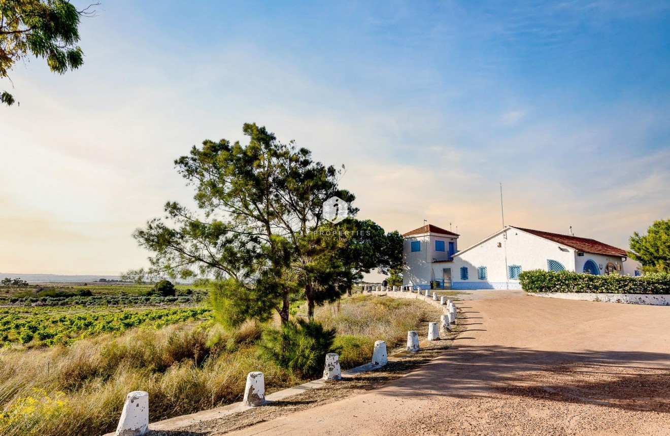 Aus zweiter Hand - Wohnung -
Torrevieja - La Siesta - El Salado - Torreta