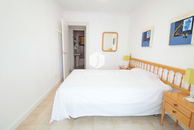 Segunda mano - Chalet -
Torrevieja - Playa de los Naufragos