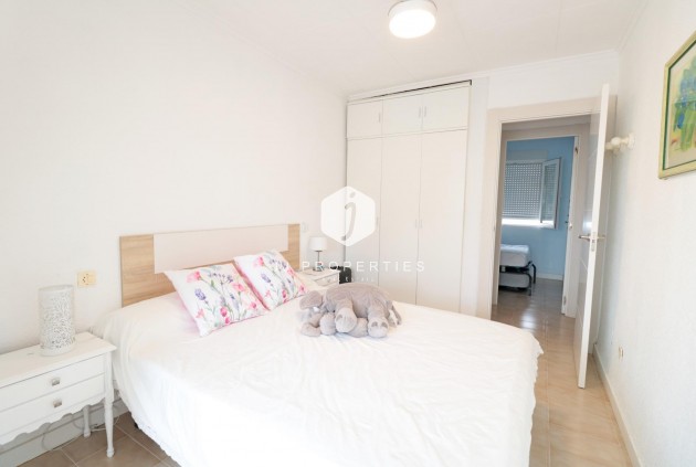 Segunda mano - Chalet -
Torrevieja - Playa de los Naufragos